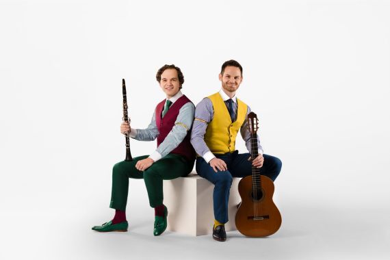 Feature Show Image